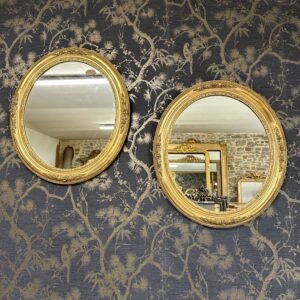 Paire de miroirs oval XIX  66x 59